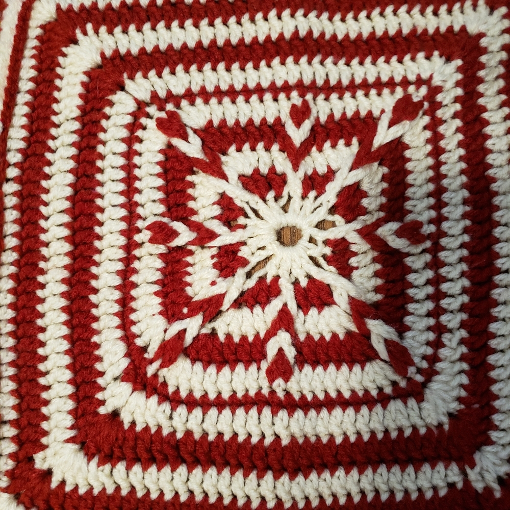 Vintage Quilt Afgan Throw Red Grey White68" × 44" in  New - Picture 10 of 14